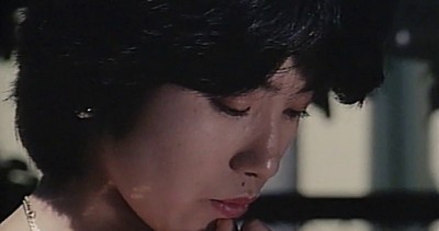 真夜中の桃色アパート