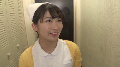 隣の美人奥さんはデリヘルみたいに呼べて射精看護をしてくれるエロ人妻ナース 美園和花