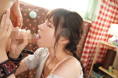 男潮が吹いても純真無垢にしゃぶり続ける献身いいなりスプラッシュフェラ 和久井まりあ