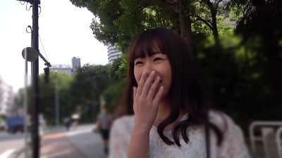 悪質シロウトナンパSP お願い！素股してくれませんか？カチカチ生チ●ポが直接アソコに擦れて思わず濡れちゃう女の子 ぬるぬるワレメにツルっと生挿入！ 15人5時間 3