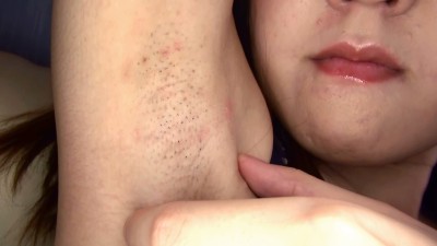 恥ずかしがる素人娘たちのワキ視姦＆責め！！