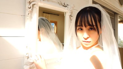 黒髪美少女は純真華憐 月野ゆい