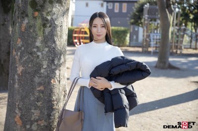 【本物人妻総集編】本物人妻15名が初めてのAV体験で見せたカメラの前での初セックス＆緊張と溢れる興奮を抑えきれない初中出し合計17SEX収録 10時間