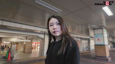 舐め回したくなる教員のカラダ 熊本県立高校の人妻英語教員 一度だけの不倫体験 桃瀬理央 31歳
