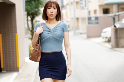 デカチンな絶倫上司に何度も何度もイカされ完堕ちし中出しまで許してしまう妻たち･･･ 5
